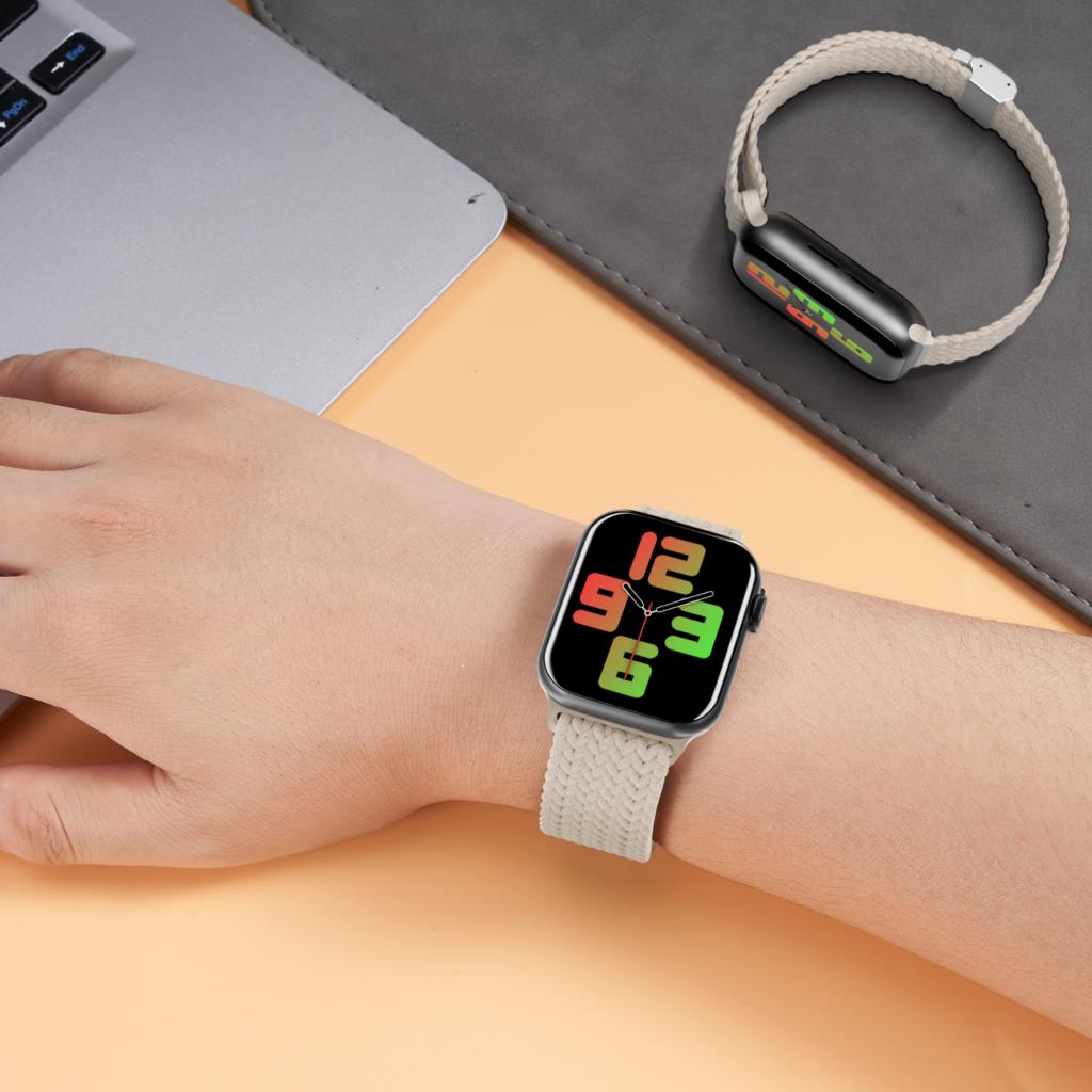 Band For Apple watch 10 46mm 4 - مراجعة Solo Loop Strap وسعره